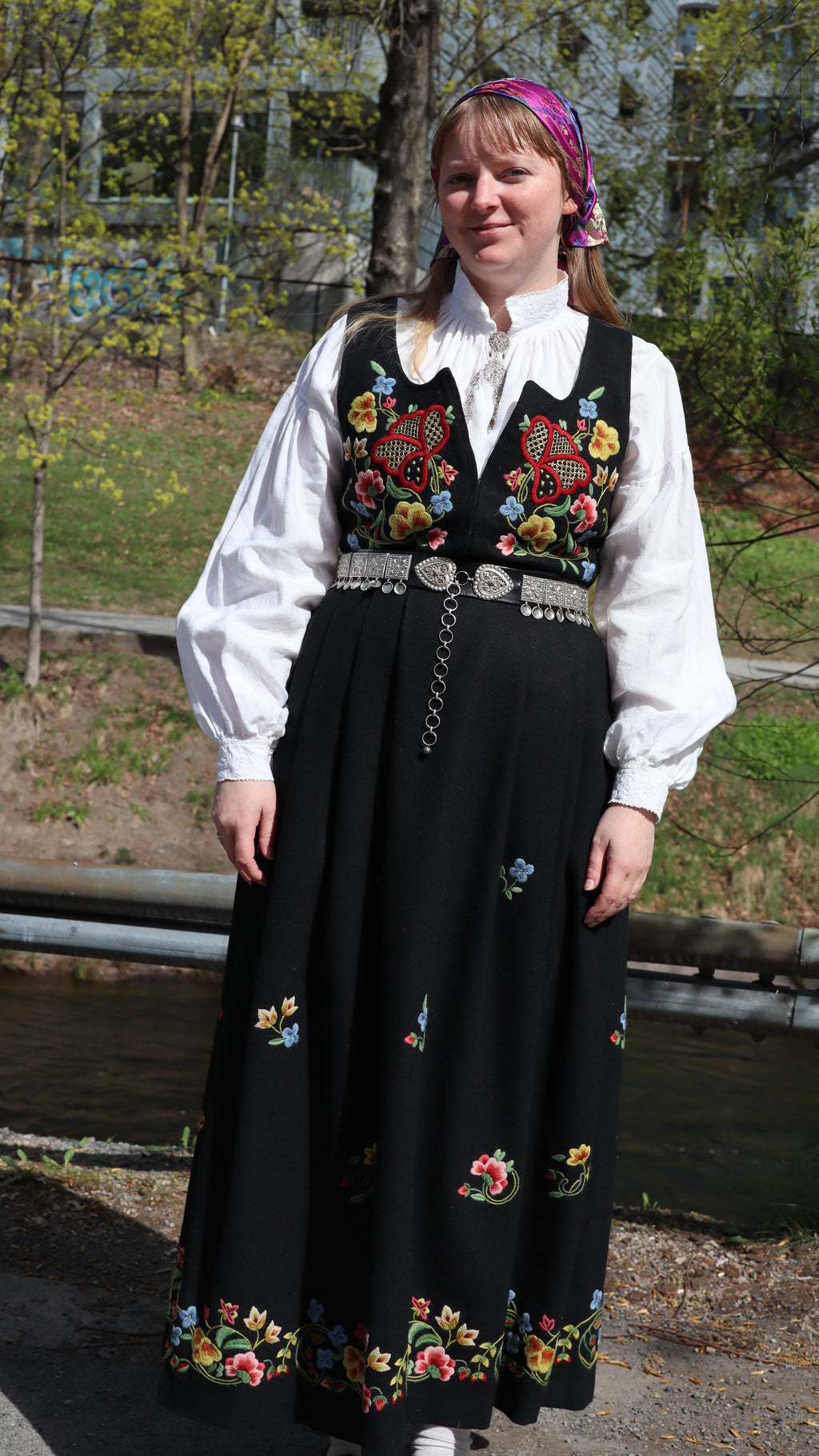 Gudbrandsdalen Festbunad